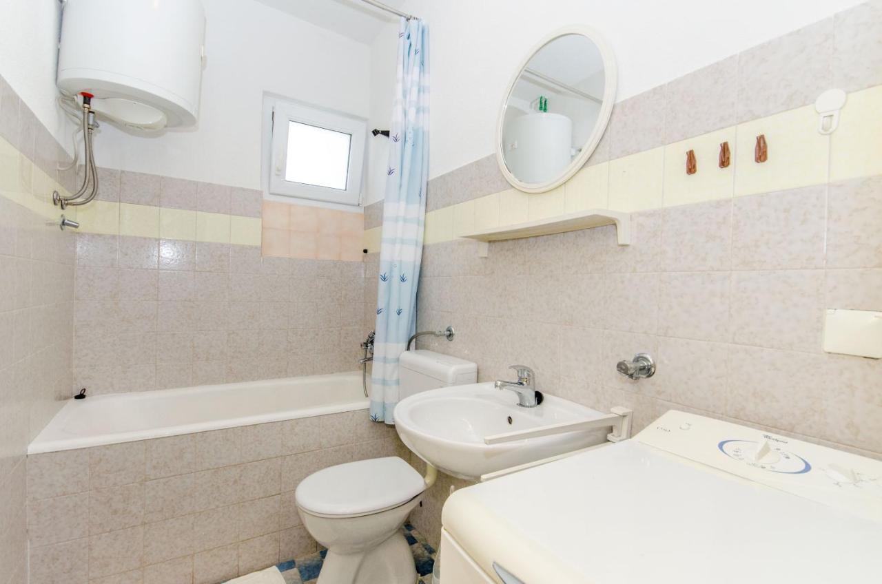Knezovicapartments Zivogosce Ngoại thất bức ảnh